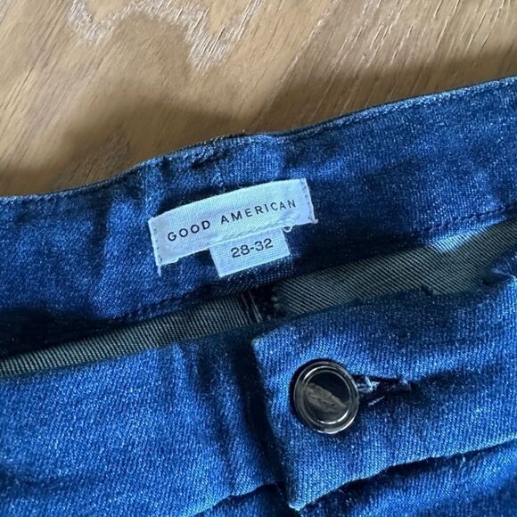 Good American X Calik Denim Always Fits Raw Hem in B838 - Picture 6 of 9